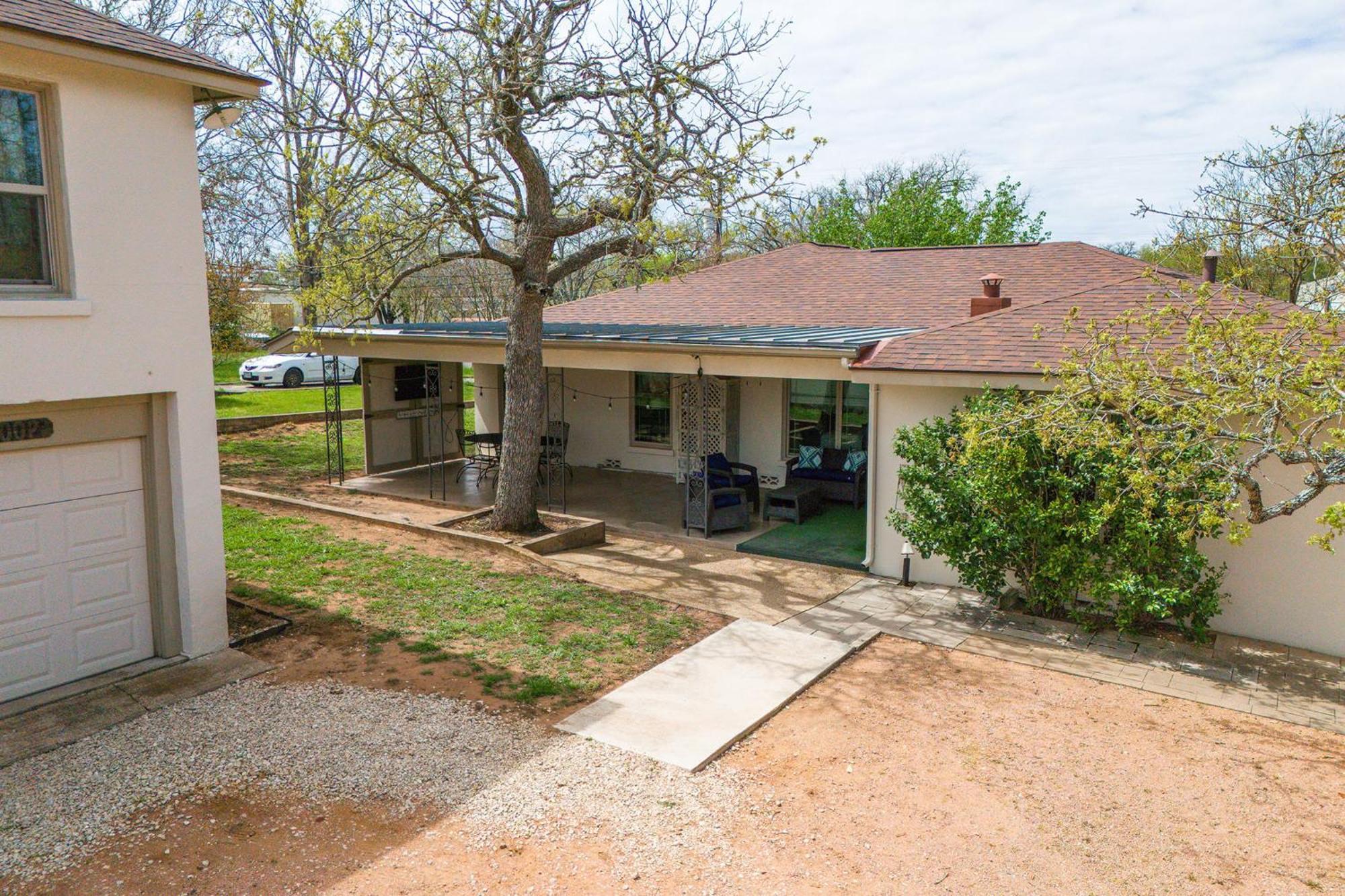 The Coop And Roost - Hot Tub & Cowboy Pool Villa Fredericksburg Exterior photo